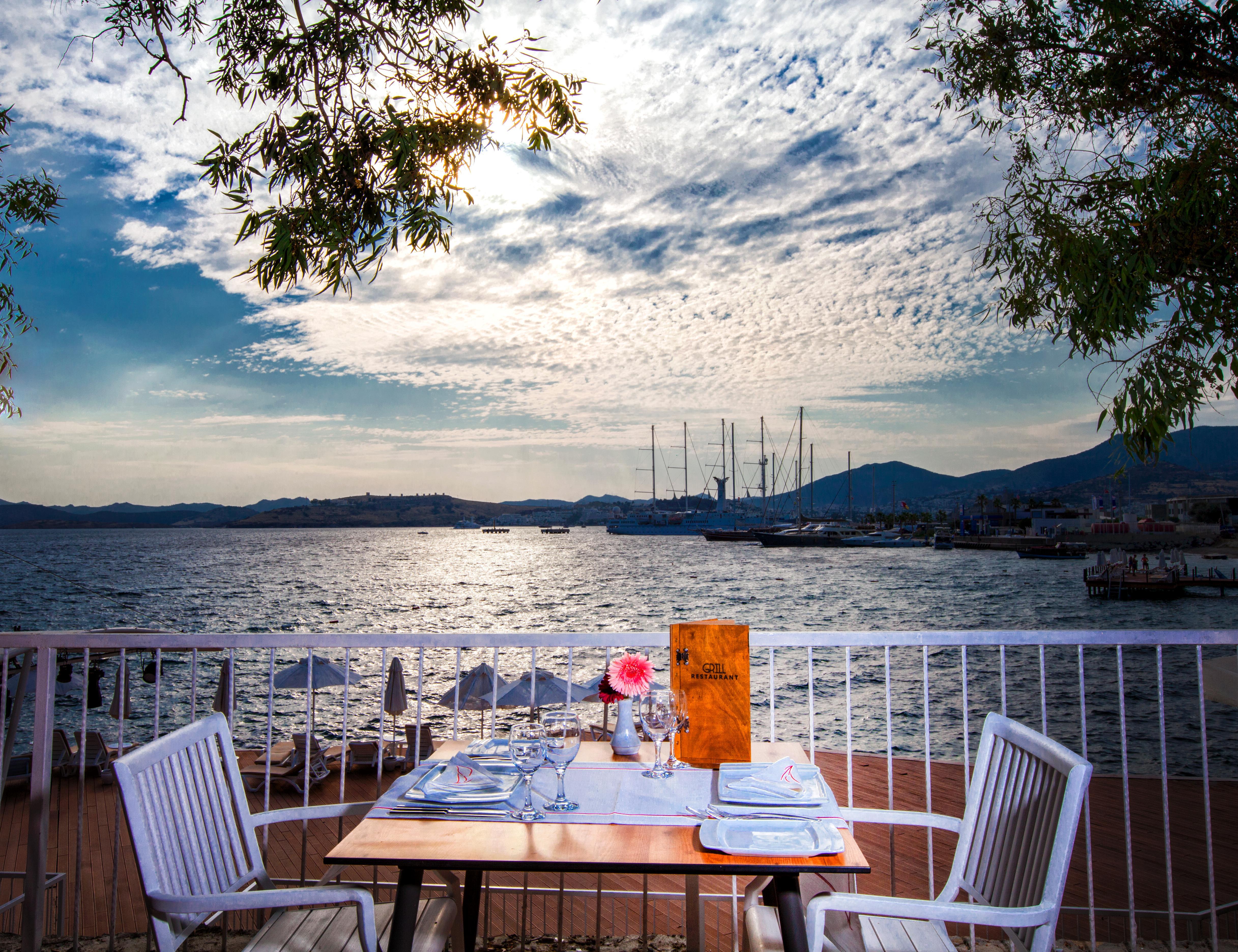 Labranda TMT Bodrum Exterior foto View of the Gulf of Pag
